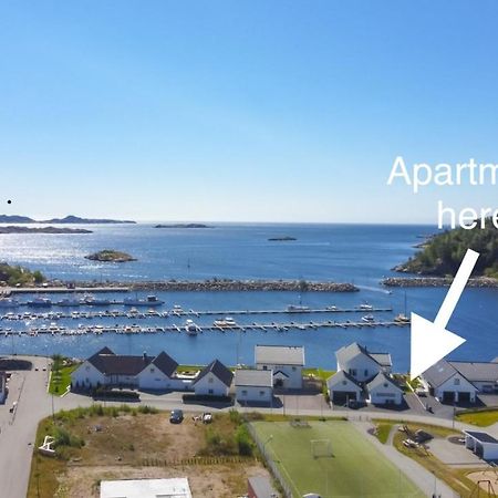 Apartment With Boat Spangereid Exterior photo